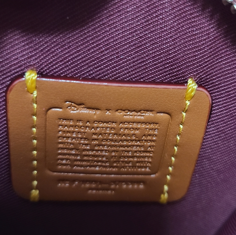 2 x HP🎉💗New Coach Boxed Minnie Mouse Coin Case - Picture 8 of 10